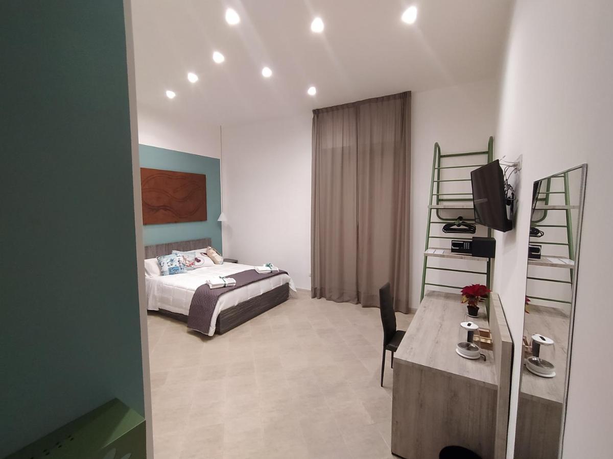 La Casa Di Halley Наполи Екстериор снимка